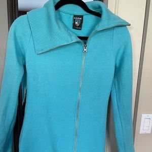 Kuhl 100% Merino sweater
